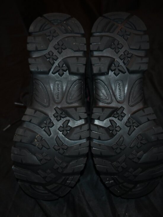 Mens Nortiv8 waterproof insulated boots
